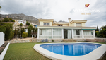 5 bedrooms Villa in Altea La Vella, Spain No. 11747 - villa in Spain