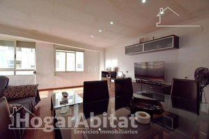 3 bedrooms Apartment in Valencia, Spain No. 119460