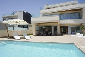 4 bedrooms Villa in Alicante, Spain No. 11951