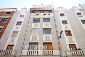 4 bedrooms Apartment in Valladolid, Spain No. 119609