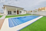 4 bedrooms House in Santa Pola, Spain No. 12032 - Image 2