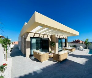 3 bedrooms House in Los Montesinos, Spain No. 12057