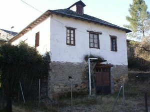 3 bedrooms House in Toral de los Vados, Spain No. 120707