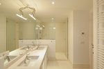 5 bedrooms Villa in Benahavis, Spain No. 121320 - Image 28