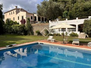 8 bedrooms House in Sant Pol de Mar, Spain No. 121643
