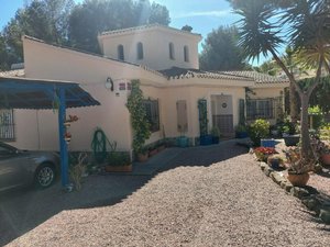 5 bedrooms Villa in Algorfa, Spain No. 12189