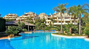 4 bedrooms Penthouse in Malaga, Spain No. 122020