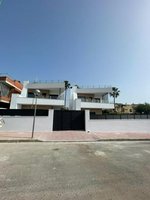 3 bedrooms Villa in San Miguel de Salinas, Spain No. 12213 - Image 15