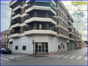 305m² Commercial property in Santomera, Spain No. 123820