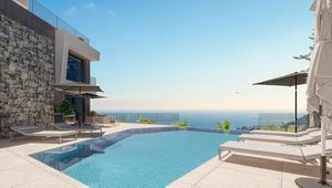 4 bedrooms Villa in Calpe, Spain No. 12457