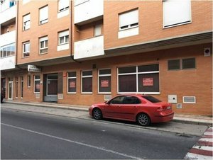 126m² Commercial property in San Andres del Rabanedo, Spain No. 124624