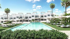2 bedrooms Bungalow in Torrevieja, Spain No. 12584