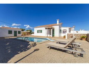4 bedrooms Villa in Es Castell, Spain No. 12695
