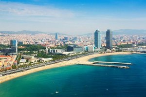 480m² Building in Ciutat Vella, Spain No. 127088