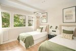 2 bedrooms Apartment in Madrid, Spain No. 127470 - Image 5