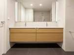 3 bedrooms Apartment in Eixample, Spain No. 127782 - Image 11