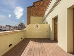 2 bedrooms Penthouse in Eixample, Spain No. 127785 - Image 3