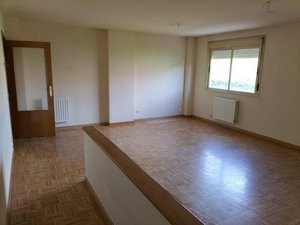 3 bedrooms Apartment in Palencia, Spain No. 128490