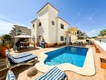 4 bedrooms Villa in Punta Prima, Spain No. 12933 - Image 19