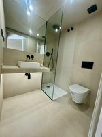 21 bedroom Building in Santa Coloma de Gramenet, Spain No. 129382 - Image 22