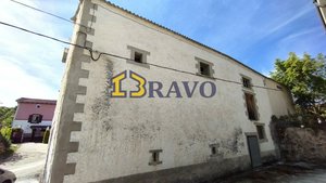 1263m² Warehouse in Medina de Pomar, Spain No. 129473