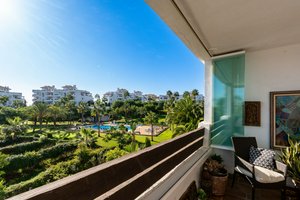 3 bedrooms Apartment in Estepona, Spain No. 129511