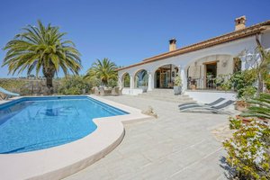 3 bedrooms Villa in Benissa, Spain No. 12995
