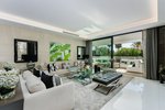 4 bedrooms Duplex in Marbella, Spain No. 130429 - Image 10
