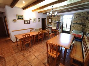 9 bedrooms Building in Luyego, Spain No. 132014