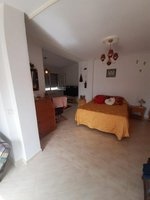 5 bedrooms Building in Torrevieja, Spain No. 13205 - Image 12