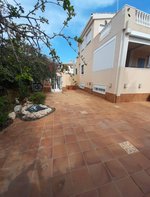 5 bedrooms Building in Torrevieja, Spain No. 13205 - Image 18