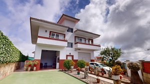 5 bedrooms Villa in Firgas, Spain No. 13233