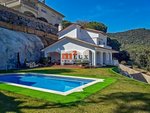 5 bedrooms Villa in Cabrils, Spain No. 13323 - villa in Spain