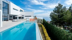4 bedrooms Villa in Blanes, Spain No. 13345