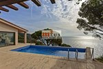 5 bedrooms Villa in Sant Feliu de Guixols, Spain No. 13368 - Image 4