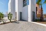 3 bedrooms House in La Marina, Spain No. 13509 - Image 8