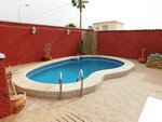 4 bedrooms Bungalow in Torrevieja, Spain No. 13576 - Image 7