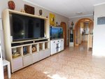 4 bedrooms Bungalow in Torrevieja, Spain No. 13576 - Image 12