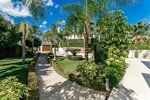 5 bedrooms Villa in Marbella, Spain No. 13654 - Image 21