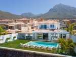 6 bedrooms Villa in Adeje, Spain No. 13969 - Image 10