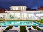 6 bedrooms Villa in Adeje, Spain No. 13969 - Image 15