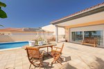 4 bedrooms Villa in Callao Salvaje, Spain No. 13993 - Image 3