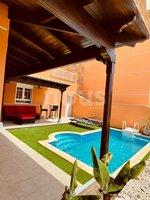 4 bedrooms Villa in Los Cristianos, Spain No. 14025 - Image 3