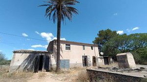 4 bedrooms Villa in Felanitx, Spain No. 14087