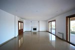 4 bedrooms Villa in Santa Ponsa, Spain No. 14216 - Image 2
