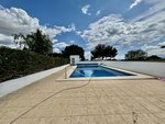 6 bedrooms Villa in Alicante, Spain No. 14258 - Image 2