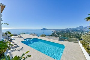 257m² Villa in Altea, Spain No. 14396