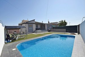 3 bedrooms Villa in Los Balcones, Spain No. 14405