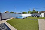 3 bedrooms Villa in Los Balcones, Spain No. 14405 - Image 6