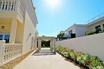 5 bedrooms Villa in Cabo Roig, Spain No. 14588 - Image 4
